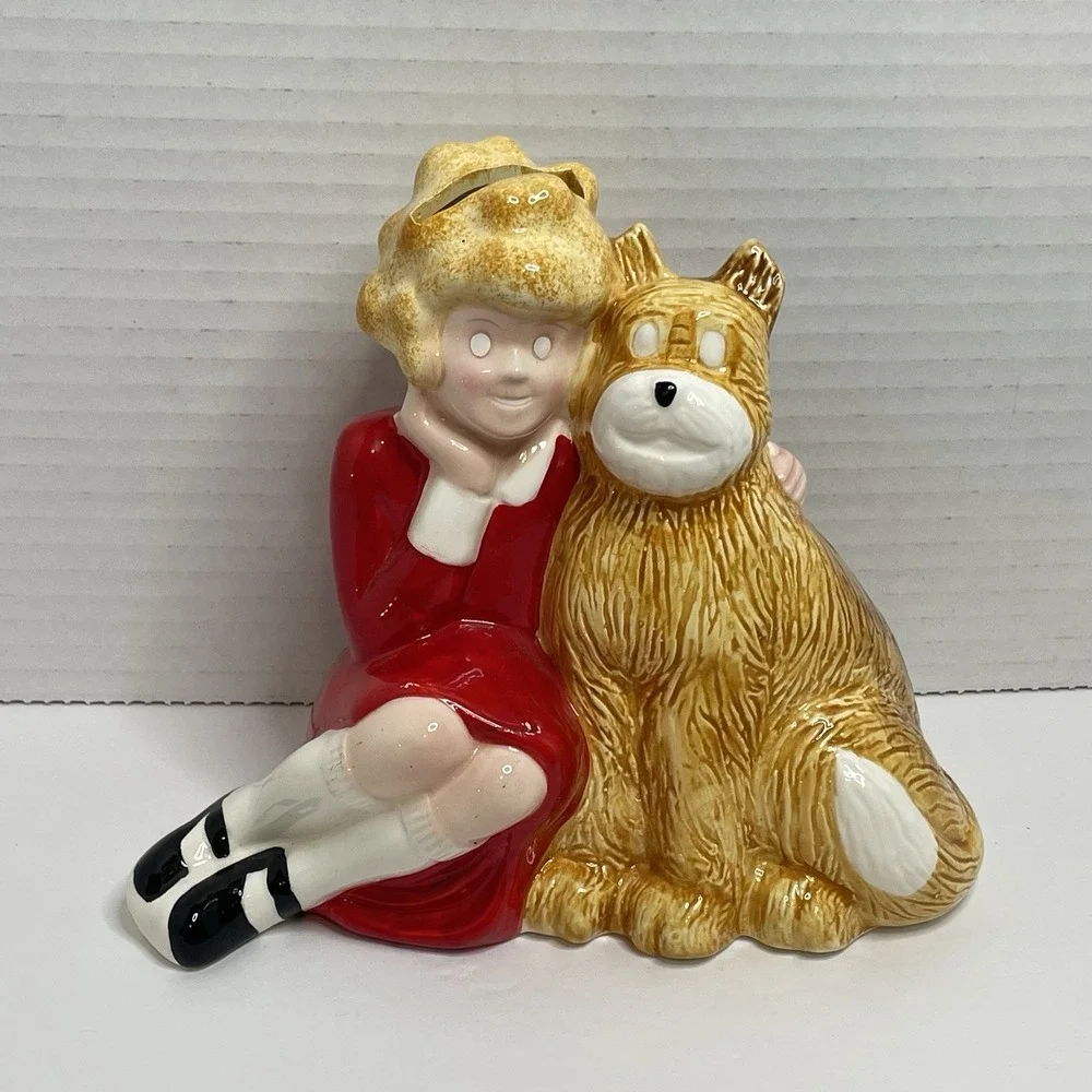 Vintage 1982 Little Orphan ANNIE and SANDY Applause Ceramic PIGGY BANK